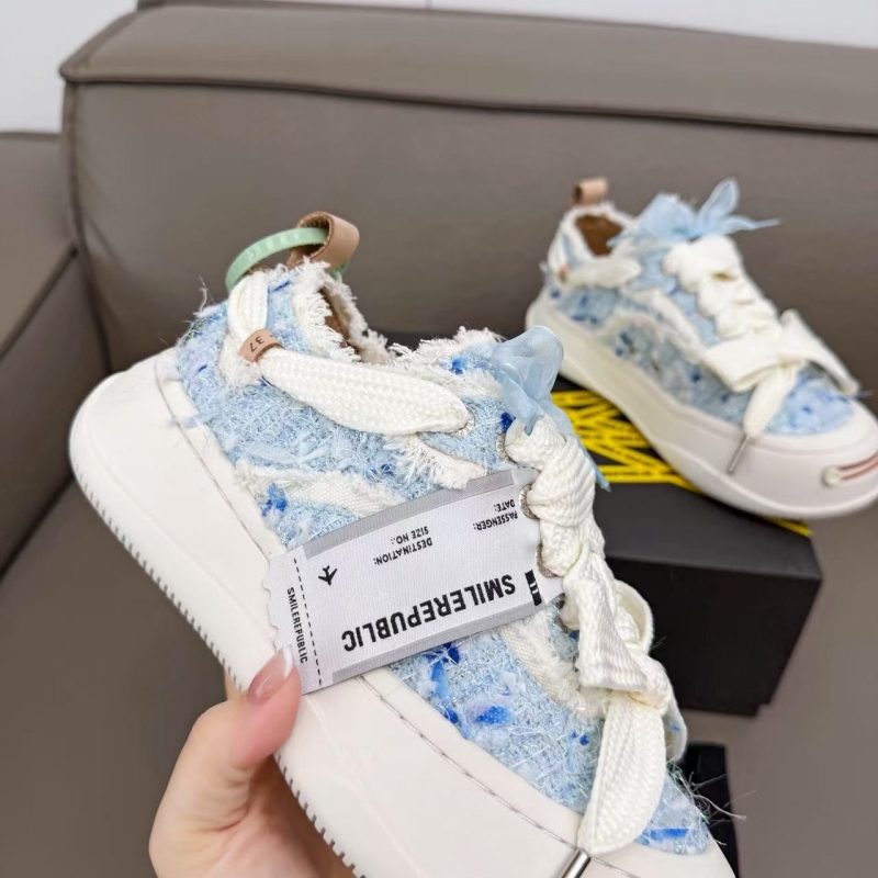 Smilerepublic Canvas Shoes